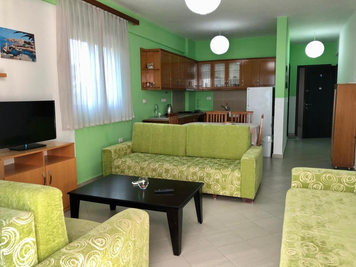 Lorenso Guest House ساراندا المظهر الخارجي الصورة