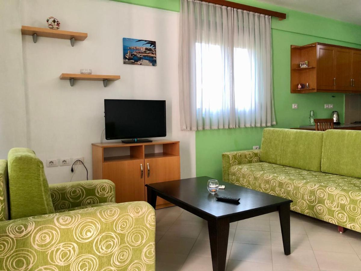 Lorenso Guest House ساراندا المظهر الخارجي الصورة