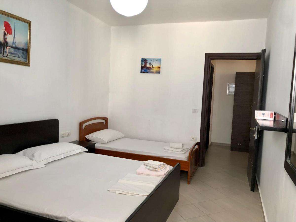 Lorenso Guest House ساراندا المظهر الخارجي الصورة