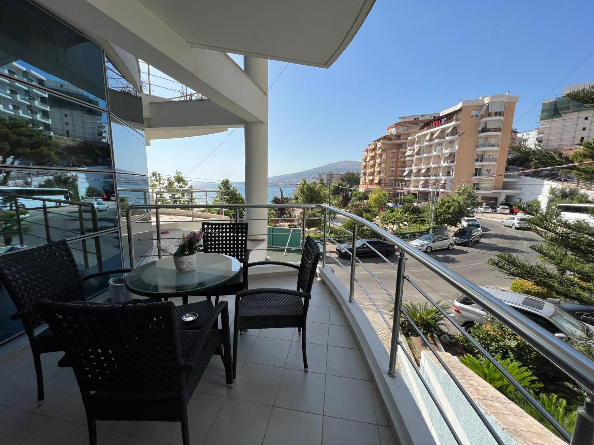 Lorenso Guest House ساراندا المظهر الخارجي الصورة